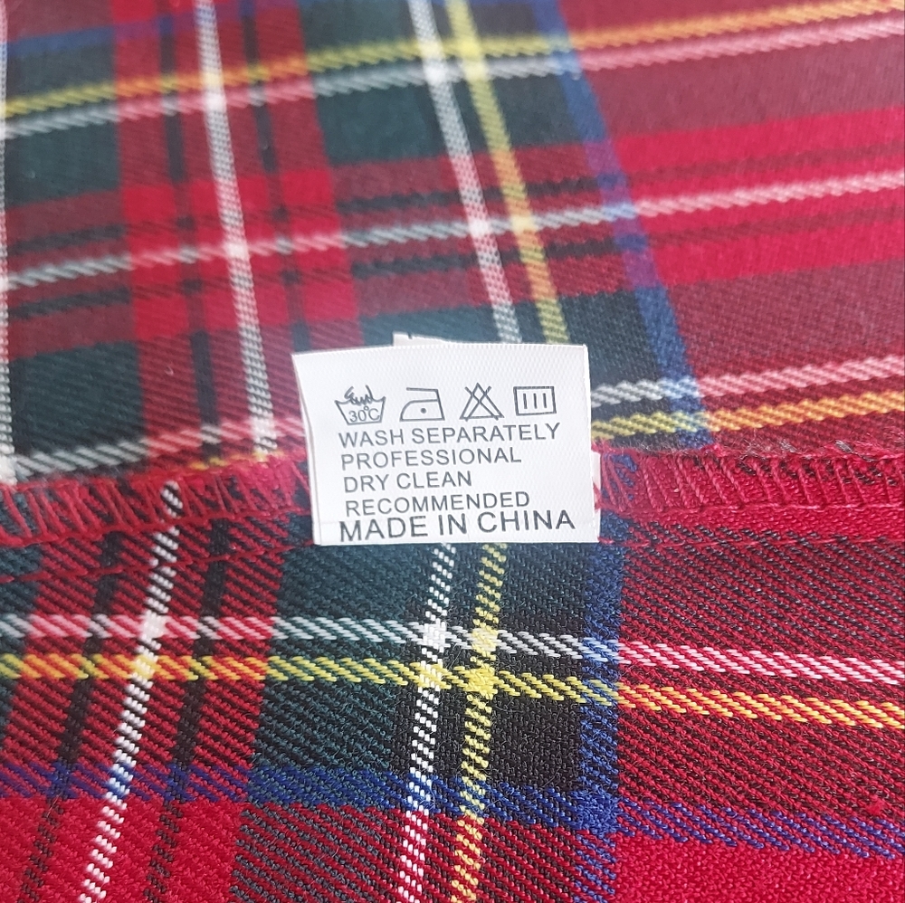 Plaid, cotton / poly blend women's skirt, size medium - Picture 6 of 7